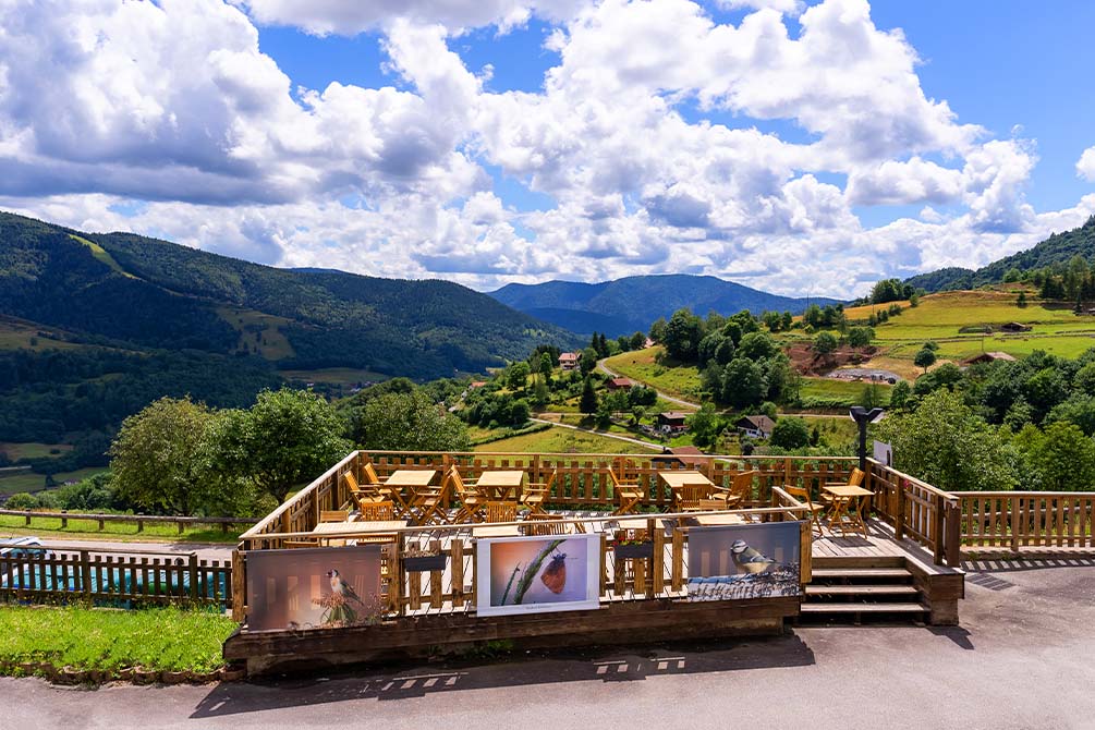 location vacances bussang azureva vosges terrasse bar