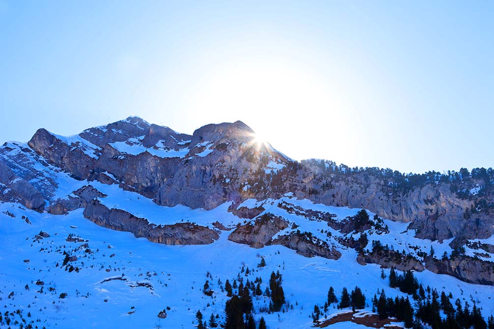 village vacances la clusaz les confins azureva montagne hiver savoie mont blanc